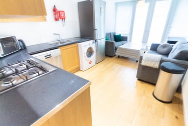 4 bed house, Copland Terrace, Shieldfield, Newcastle, NE21YB - Image 3